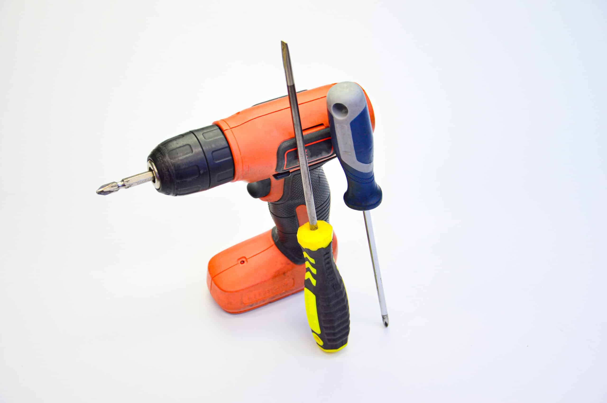 theprecisiontools.com : How do you use a cordless drill as a screwdriver?