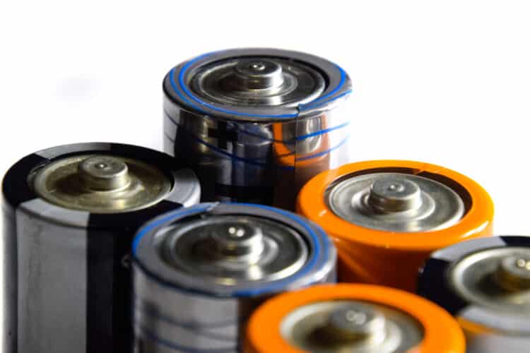 theprecisiontools.com : How many different Milwaukee batteries are there?