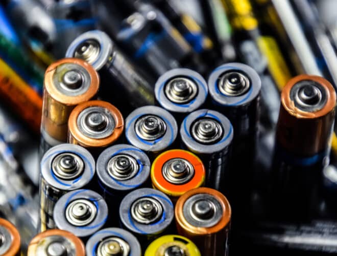 theprecisiontools.com : What is the 30 80 rule for batteries?